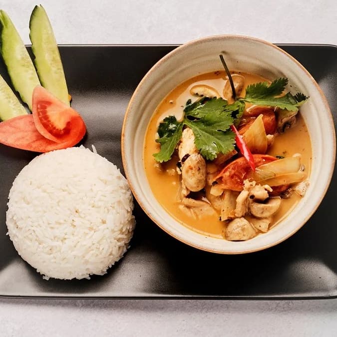 Tom Kha